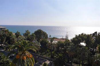 Petit Royal 3*