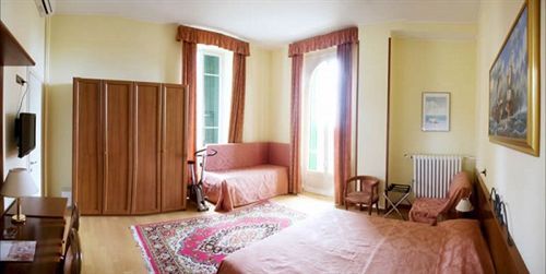 Hotel Hotel Petit Royal Ospedaletti